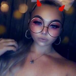 Meet your Posher, Moon